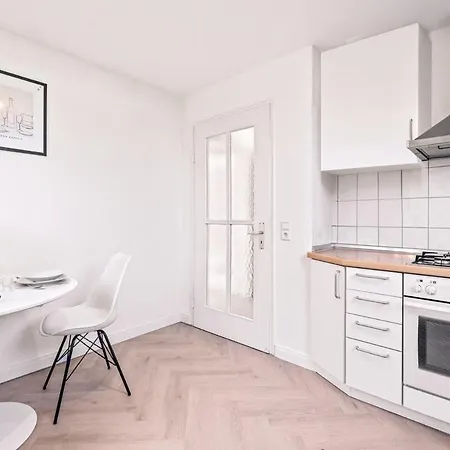 Daire Am Riedlepark Apt3 *